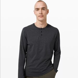 Mens Lululemon 5 Year long sleeve shirt Henley